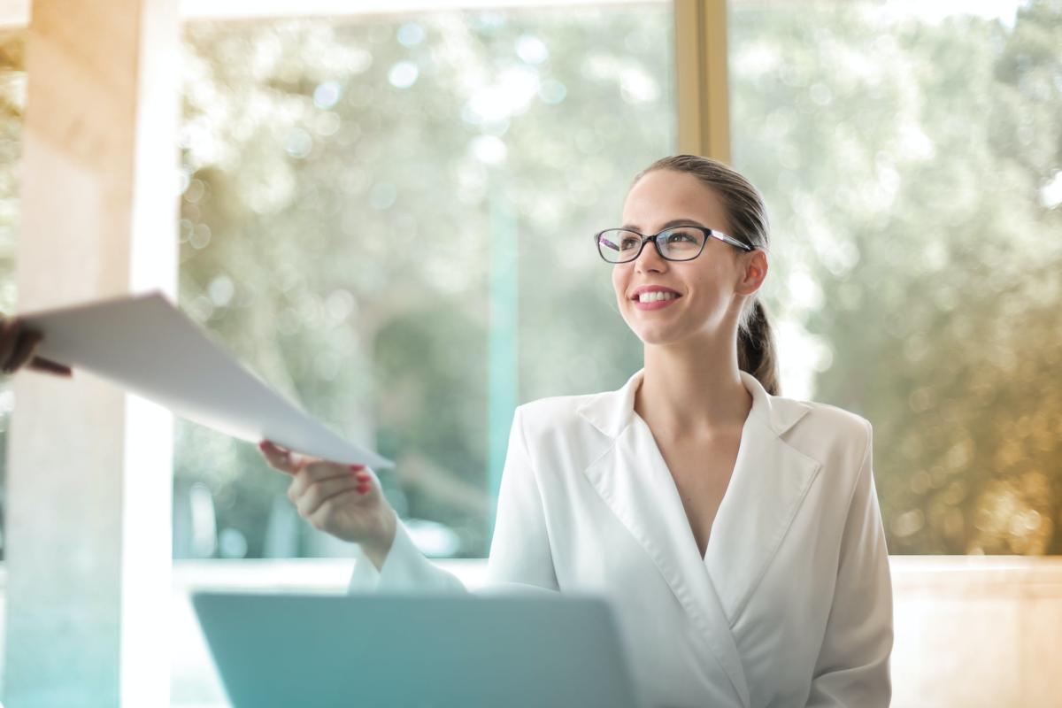 How To Check a Company Sponsorship License in the UK: A Legal Guide for Businesses