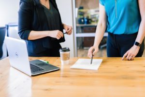Contract Signing In The UK: A Practical Guide For Startups